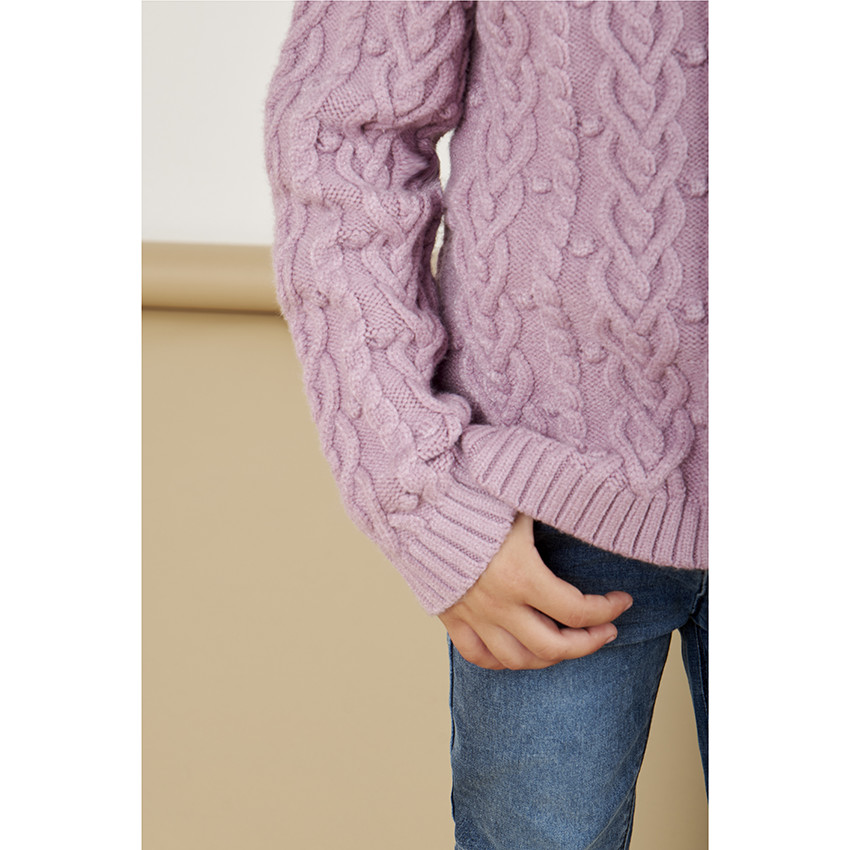 Gilet en tricot avec torsades pour fille 