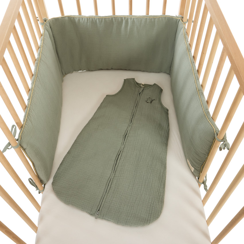 Bedhek 3 panelen van katoen gaas in groen 