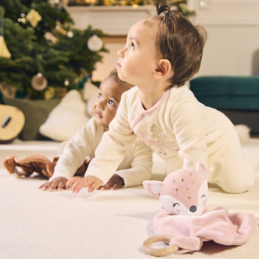 Pyjama in fantasie fluweel met bijpassend knuffel doudou voor meisjes 