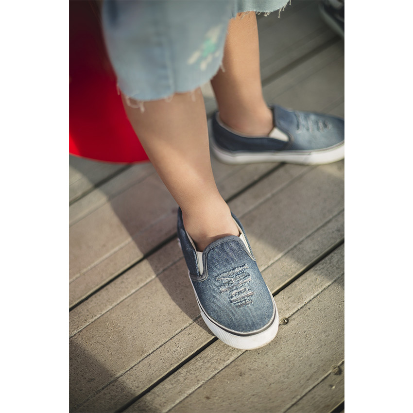 Lage sneakers van stof met used effect van 28 tot 38 