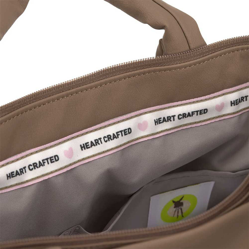 Sac à langer avec bandoulières Liva Hazelnut 