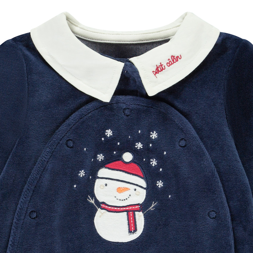Pyjama in fluweel met Claudine kraag voor baby jongen 