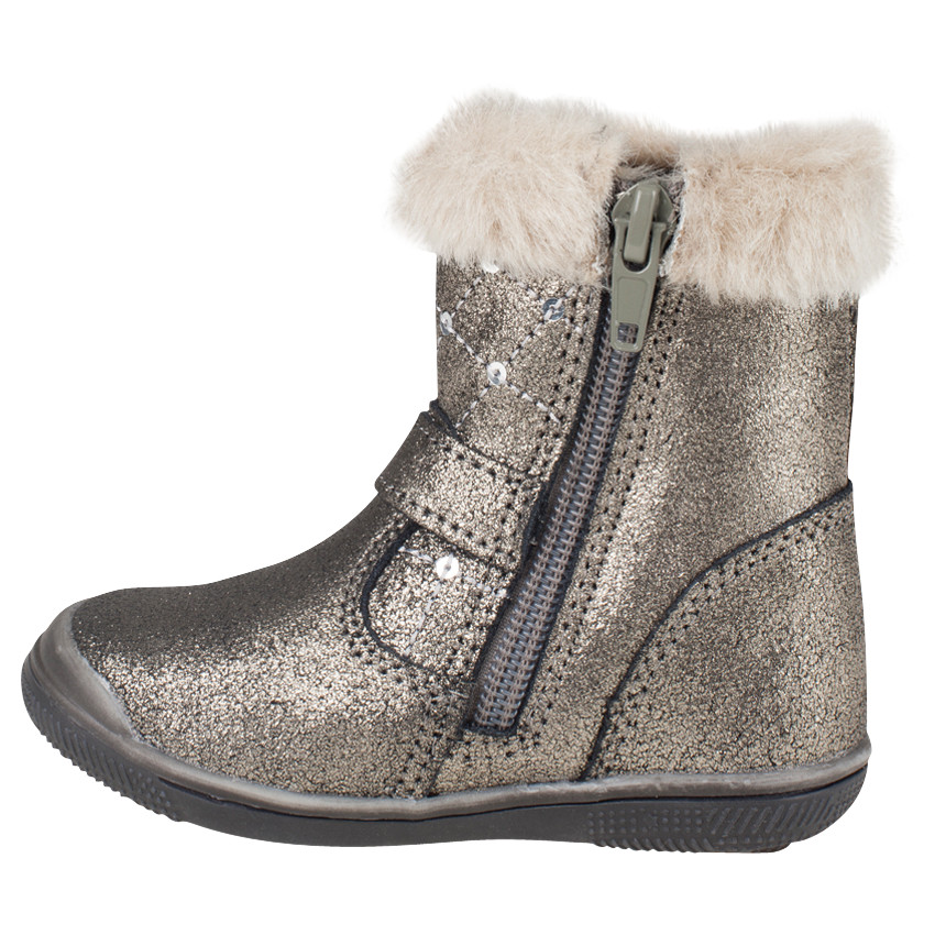 Bottines argentées en cuir avec sequins et fausse fourrure 
