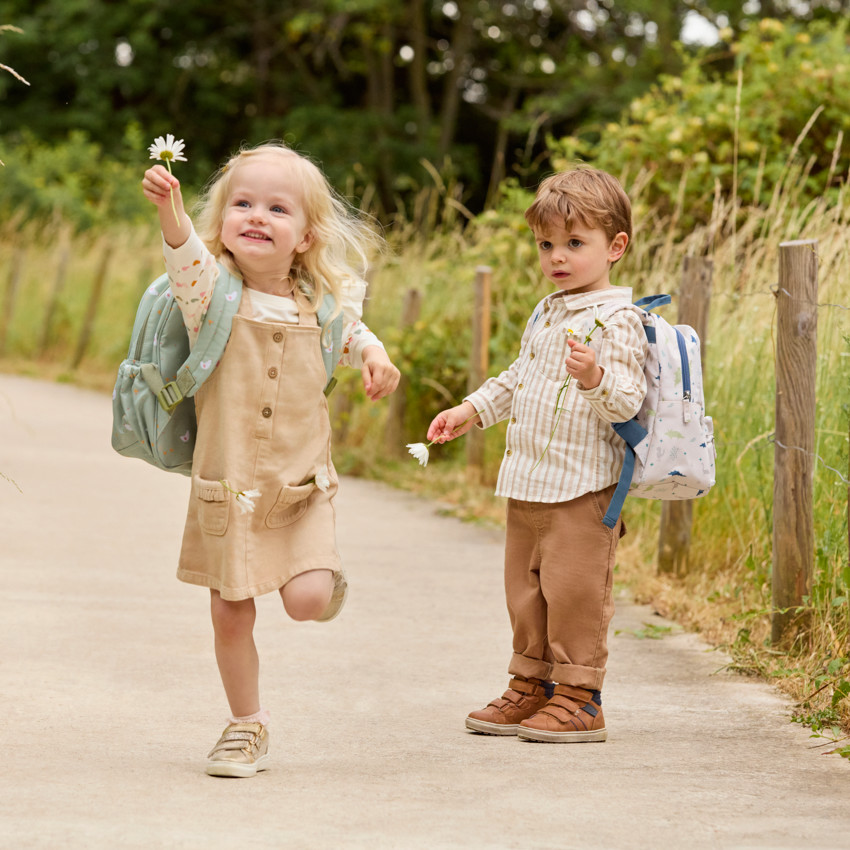Uni bruine broek van stof met speelse zak voor babyjongens 