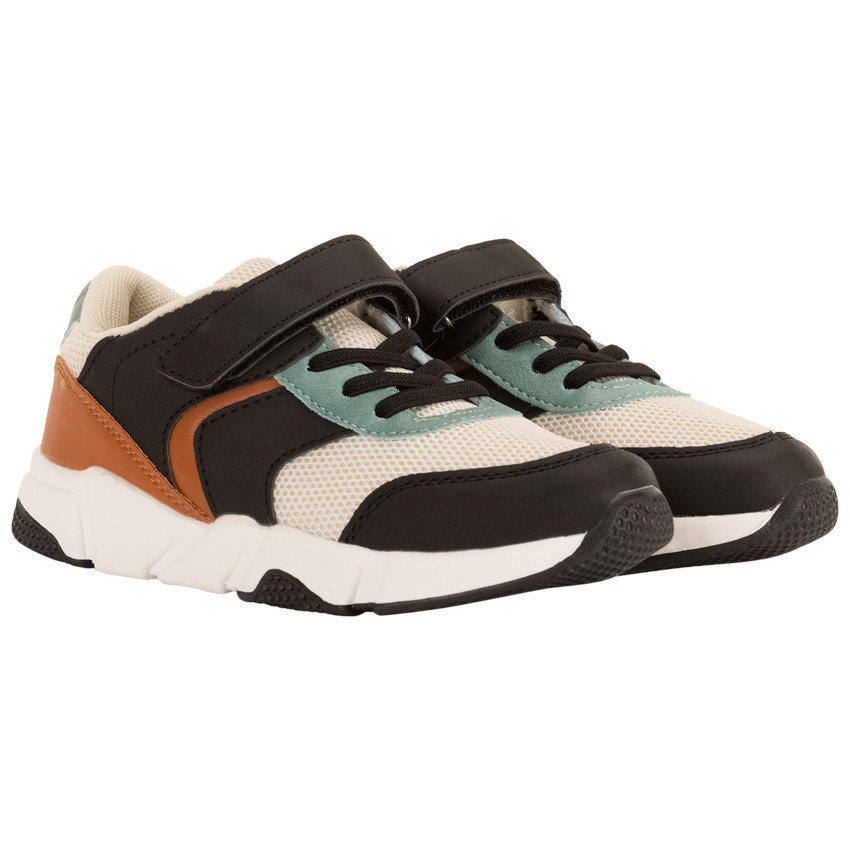 Lage sneakers met mesh inzetstukken voor jongens 