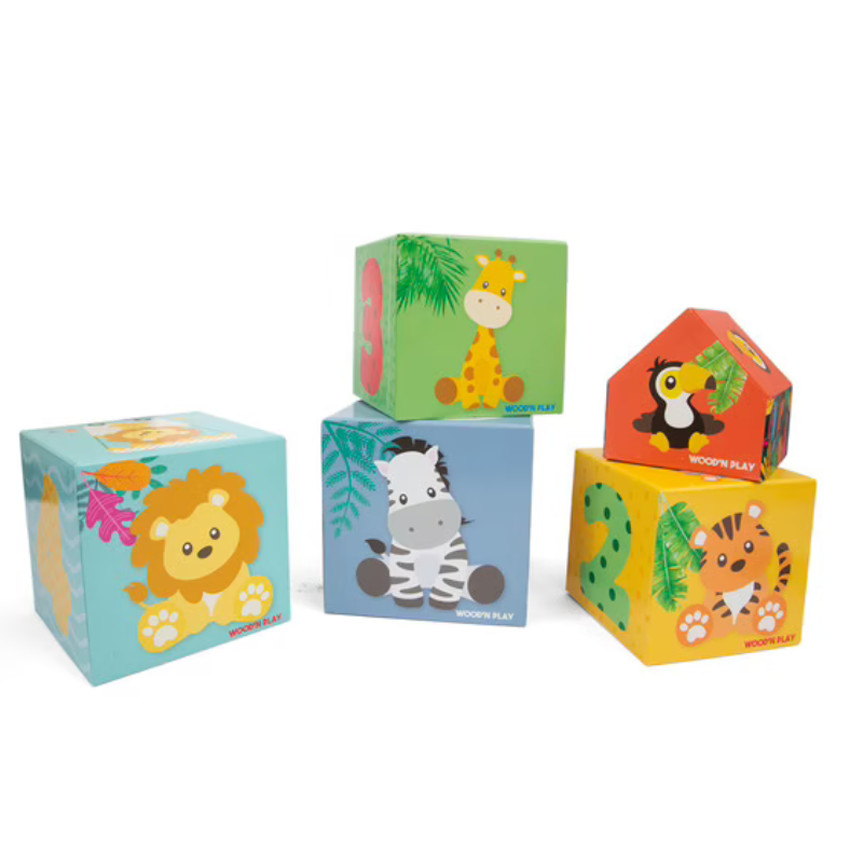 Opstabelbare kubussen in hout jungletinten 18m+ 5stks 