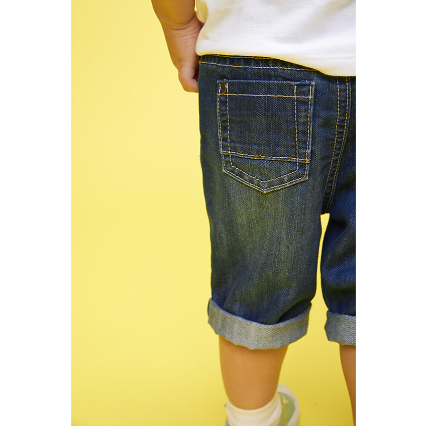 Bermuda in jeans met used effect voor baby jongen 