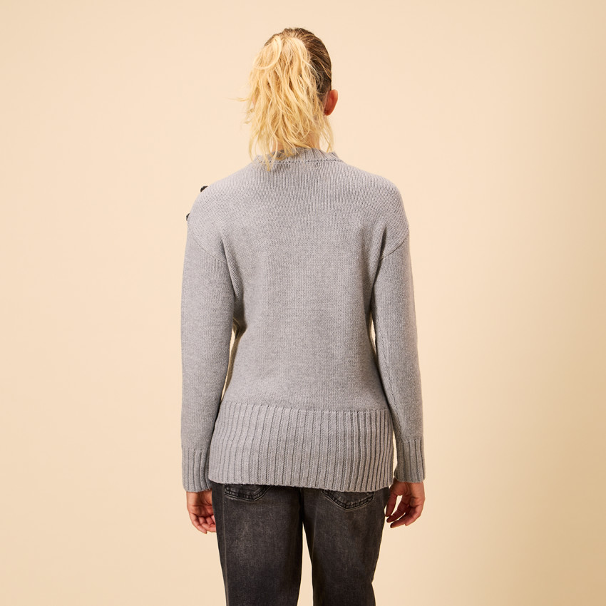 Pull en tricot avec boutons à strass pour femme 