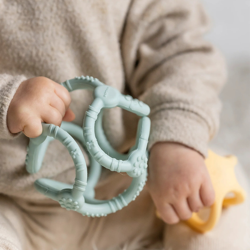 Anneau de dentition - Set 2 balles emboitables - Silicone - Vert pastel/jaune 