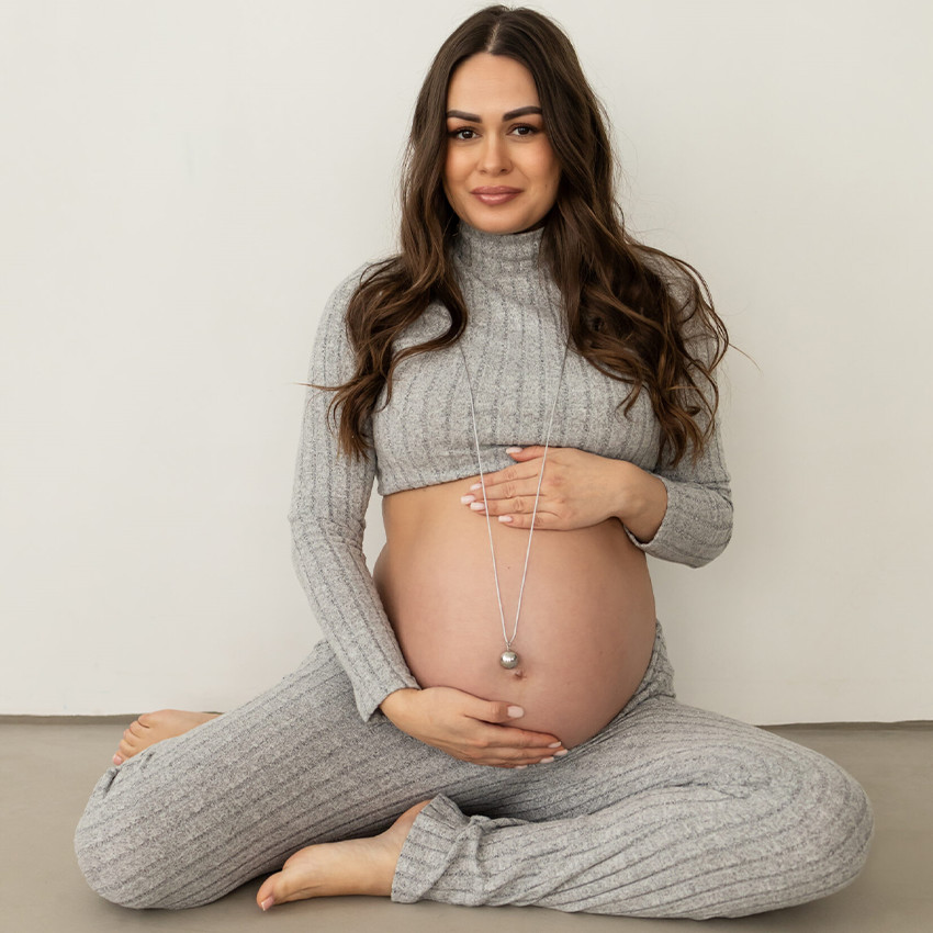 Bola zwangerschapsketting met voetafdruk Sofie crème 