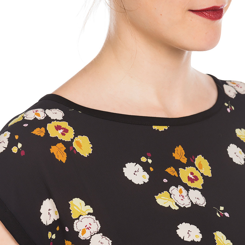 Topje korte mouwen voor tijdens de zwangerschap bloemprint 