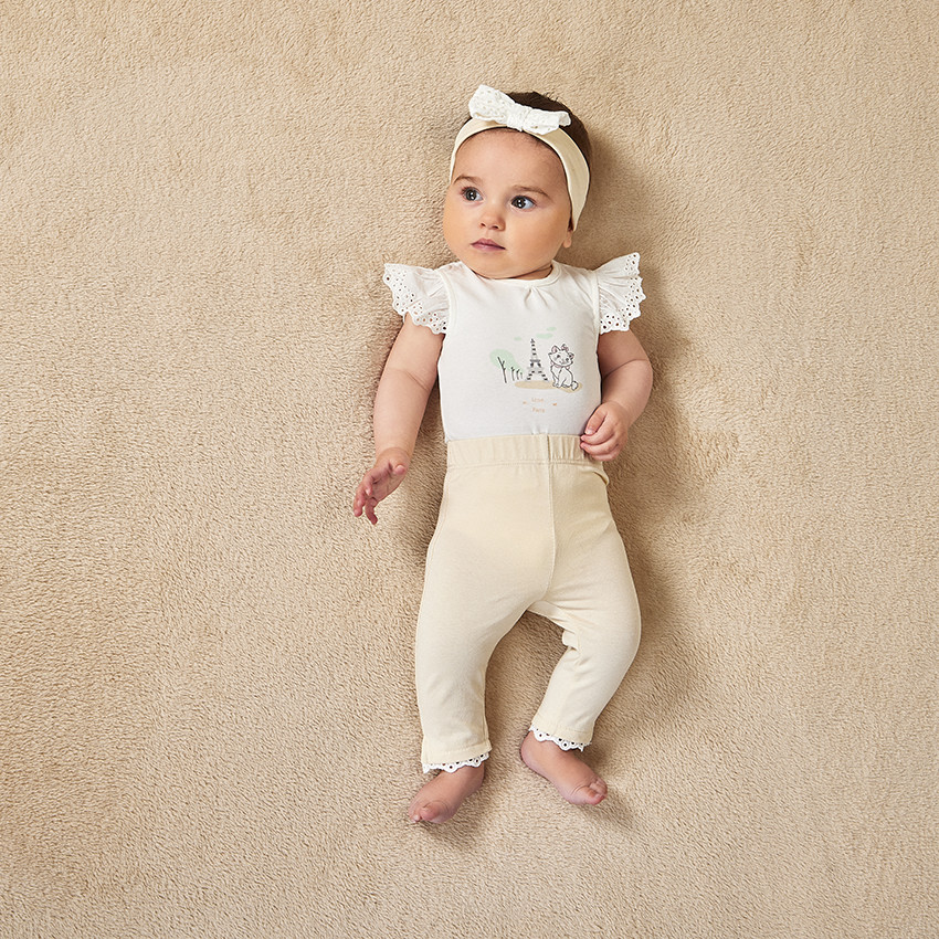 Drie-delige set met Engels borduursel Marie Disney voor meisjesbaby 