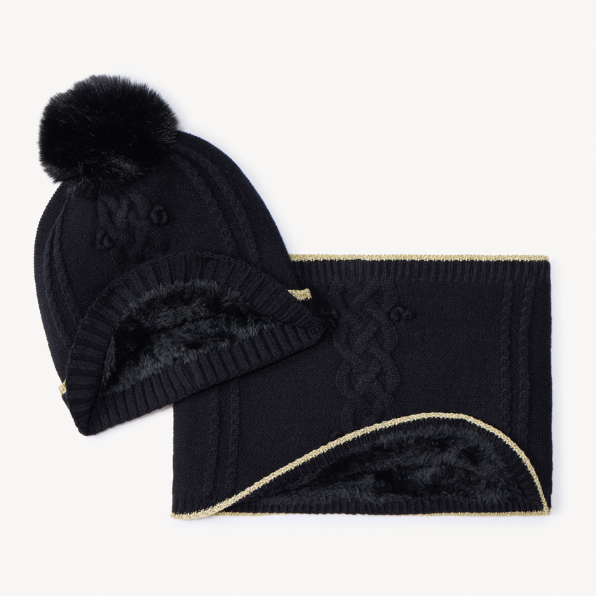 Set muts en snood in gedraaide steek gebreid meisjes met sherpa voering en pompon in bont, elastische boord met gouden lurex biezen 