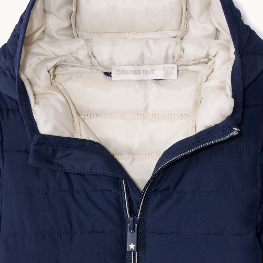 Donsjas met kap voor baby jongen 