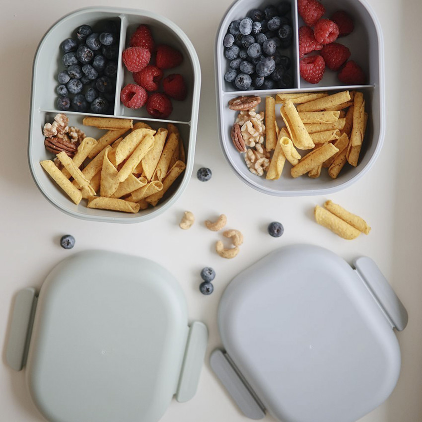 Lunchbox met compartimenten en bestek Blush 