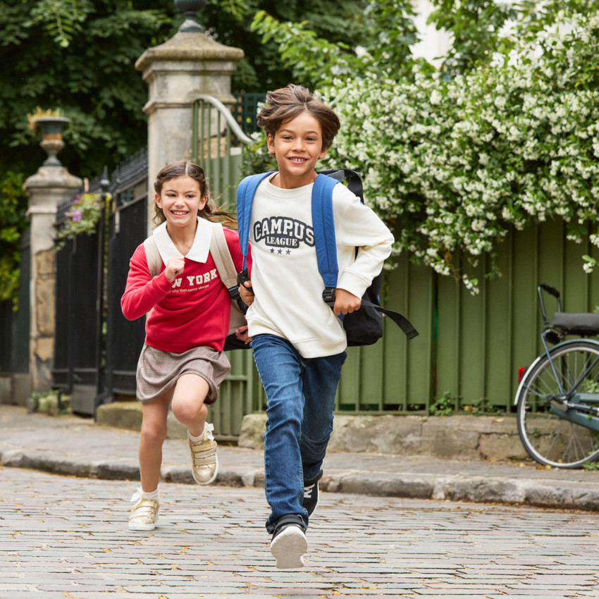 Sweat molleton avec col et borderie pour fille 