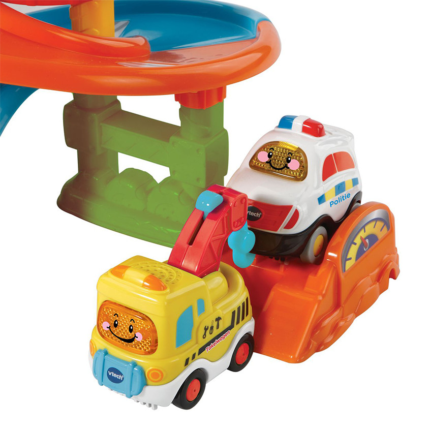 Mijn eerste interactieve garage Toet Toet Auto’s NL 