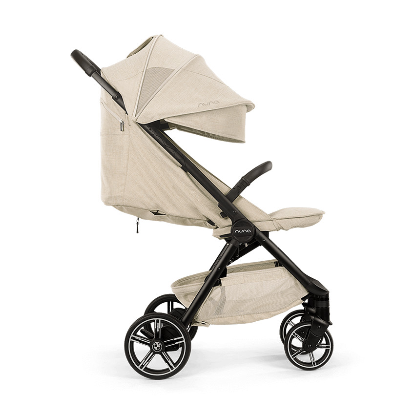 Poussette compacte Trvl LX collection BMW mica 