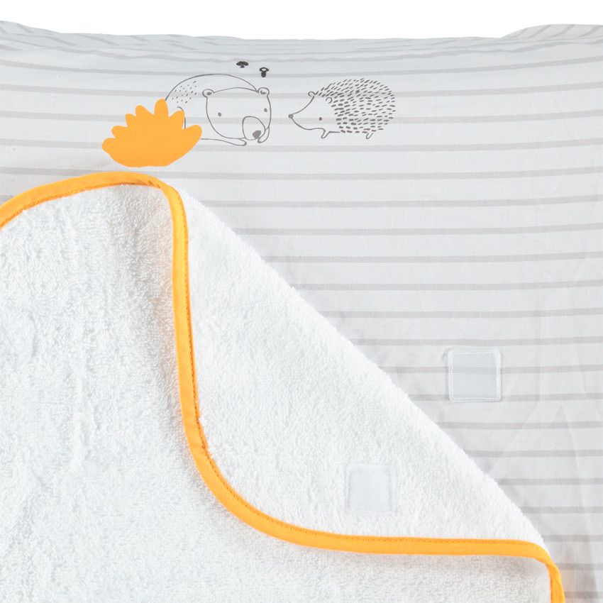 Hoeslaken voor verschoonkussen in popeline "Onze kleine vrienden" 