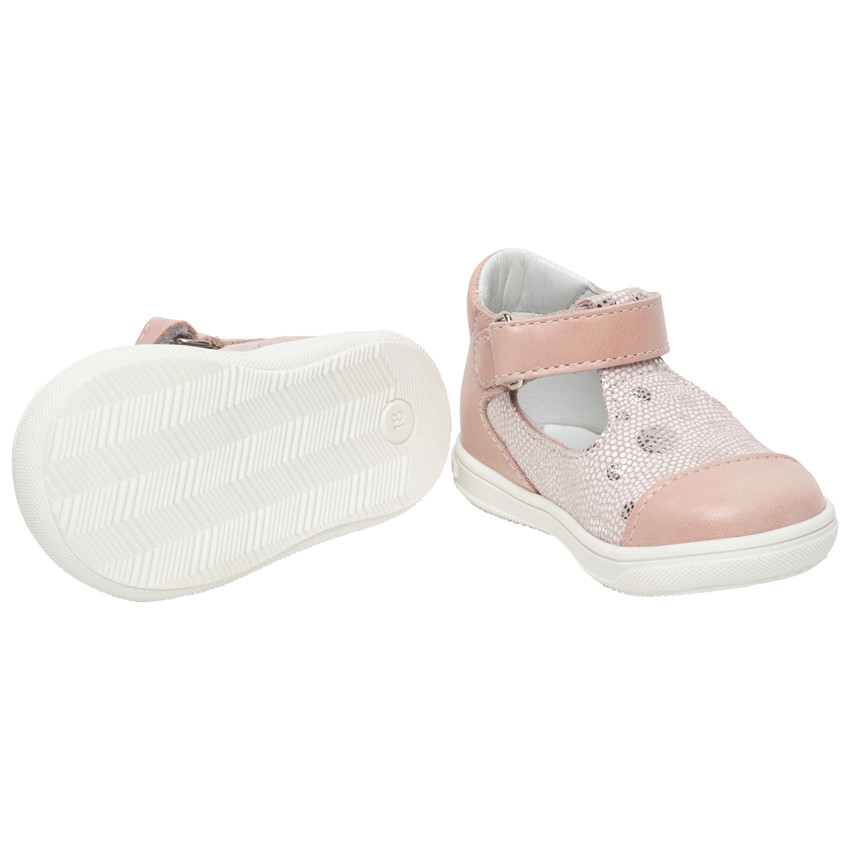Salomés en cuir rose irisé à pois  