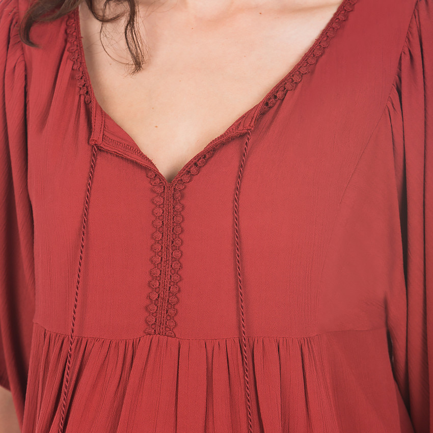 Top de grossesse ample avec broderies 