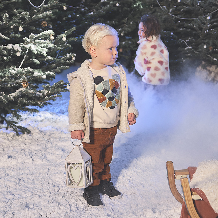 Gilet en tricot avec capuche ludique et doublure pour bébé garçon 