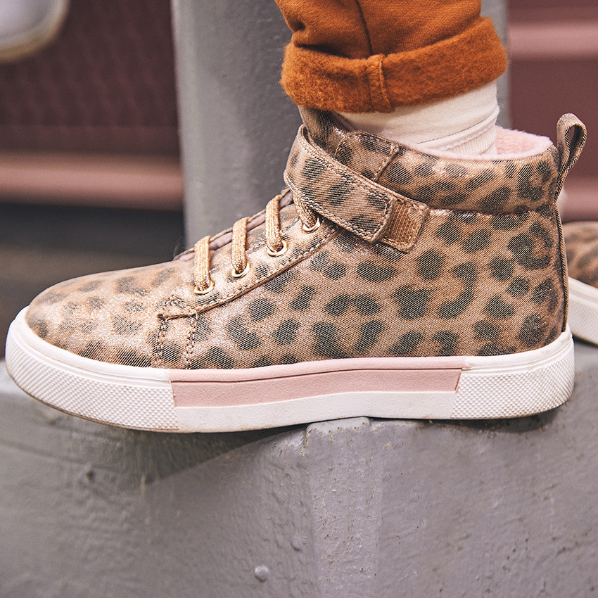 Roze laarsjes met luipaardprint en veters en velcro voor meisjes 