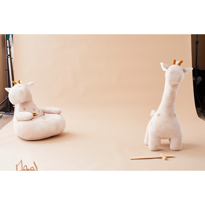 Peluche Tiga Extra Large 120cm veloudoux Beige Tiga Stegi Ops 