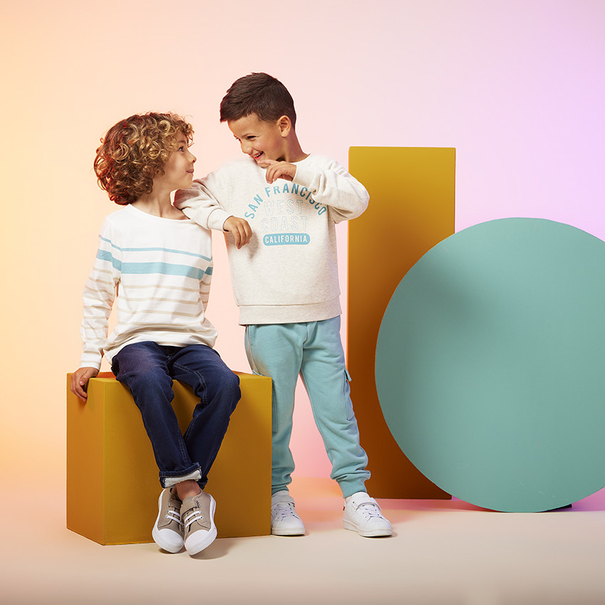 Jean straight à surpiqûres contrastées pour garçon 