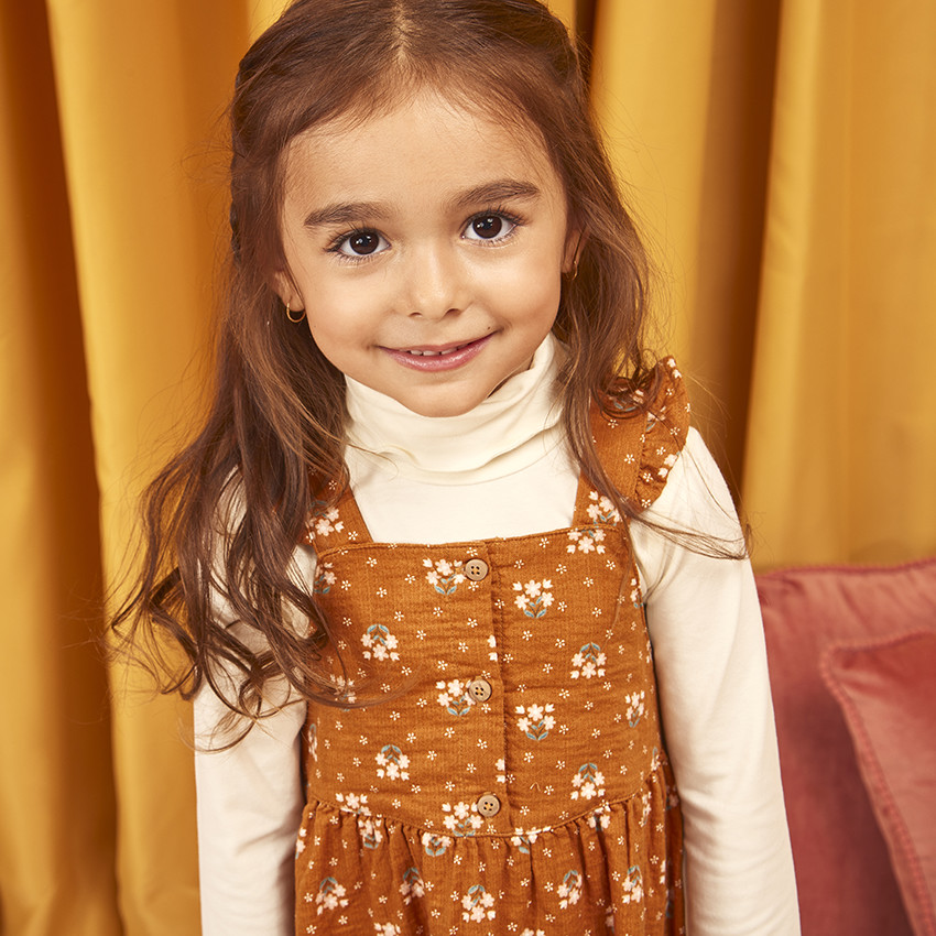 Ensemble 2 pièces avec robe salopette pour bébé fille 