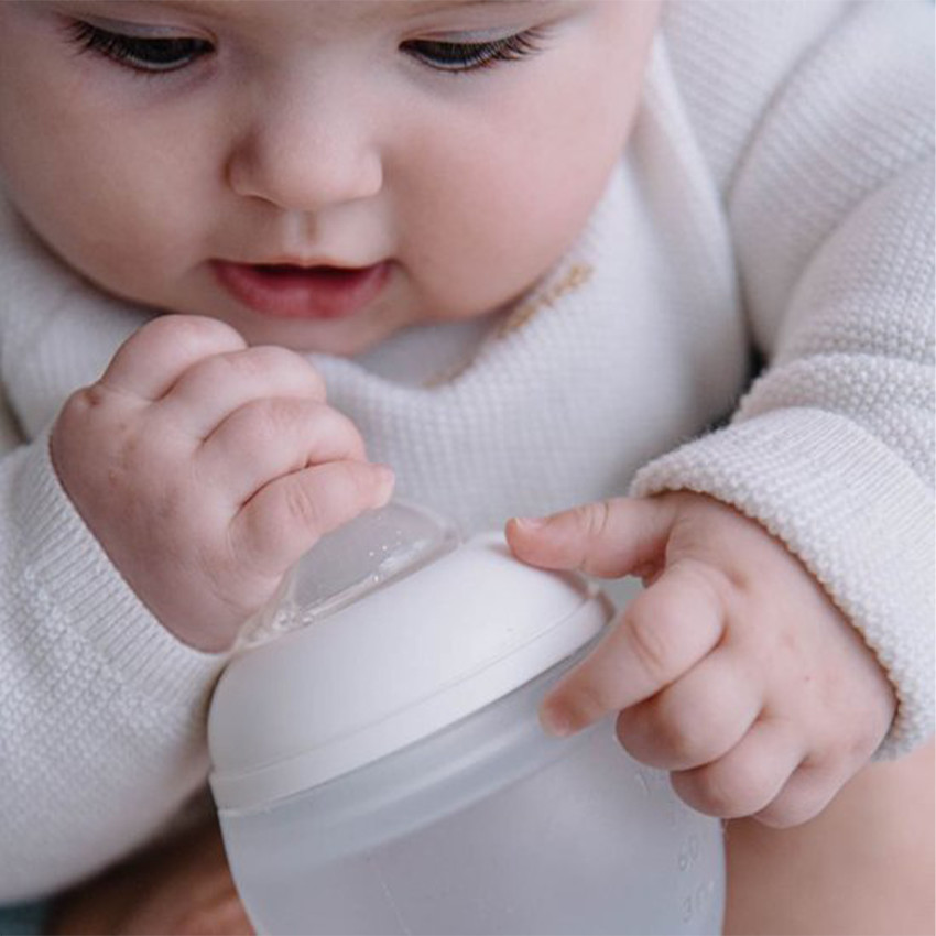 Biberon silicone 150 ml tétine débit lent Milk 