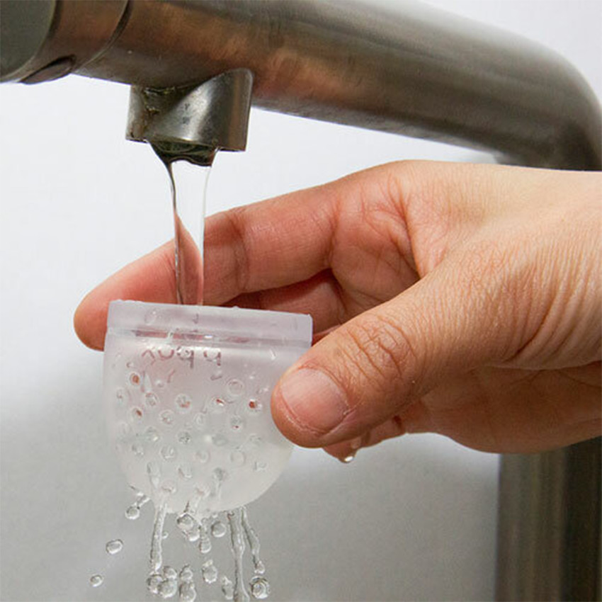 Sucette grignoteuse avec embout silicone sur trépied 4m+ 