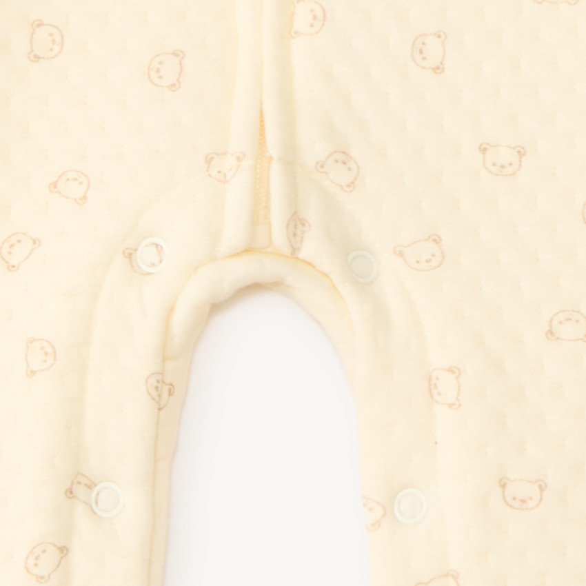 Combinatie van fantasietextiel met een bedrukte teddybeer voor meisjesbaby's 