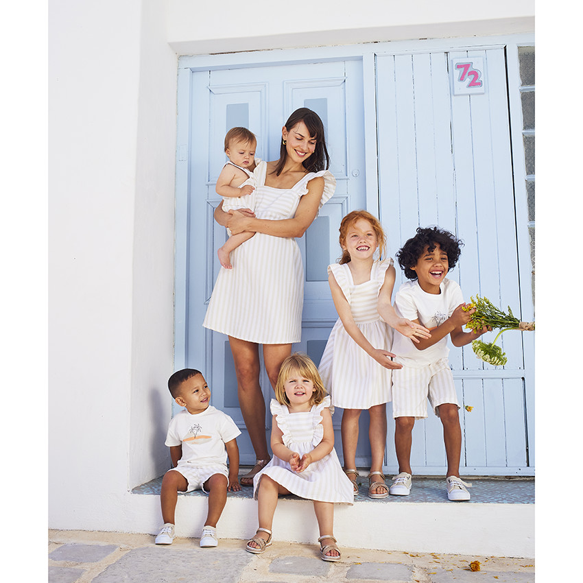 Robe courte de cérémonie adulte rayée avec dos ouvert 