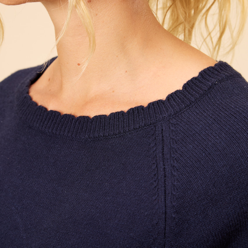 Pull d'allaitement en tricot rayé esprit marinière 