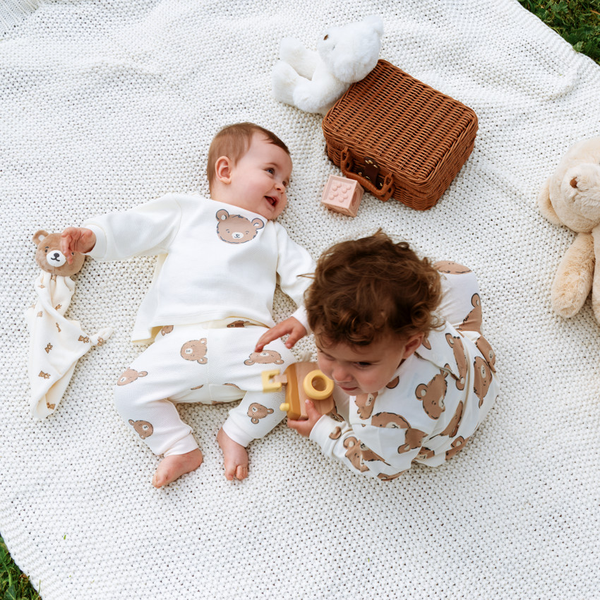 Ensemble jogging ourson en nid d'abeille pour bébé 