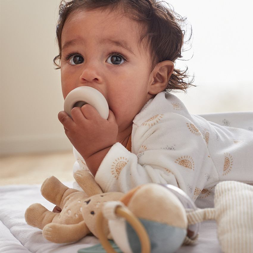 Activiteitenhanger - Babou & Kendi - Beige 