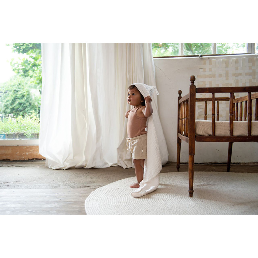 Couverture enveloppante Lace Elba Milky 100x100cm TOG 0.7 