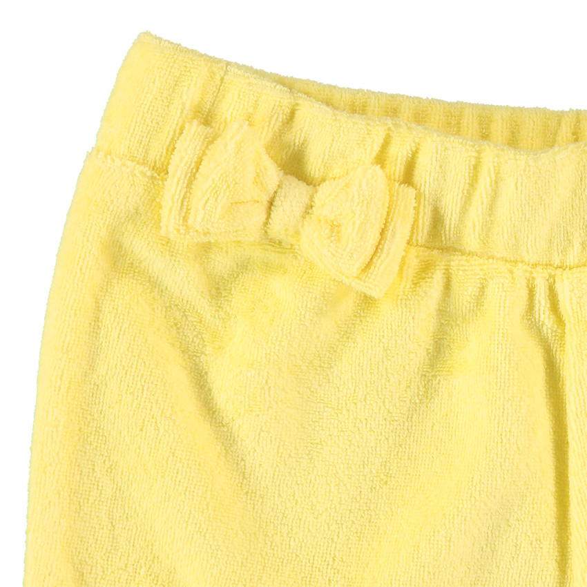 Short en éponge avec noeud à la taille 