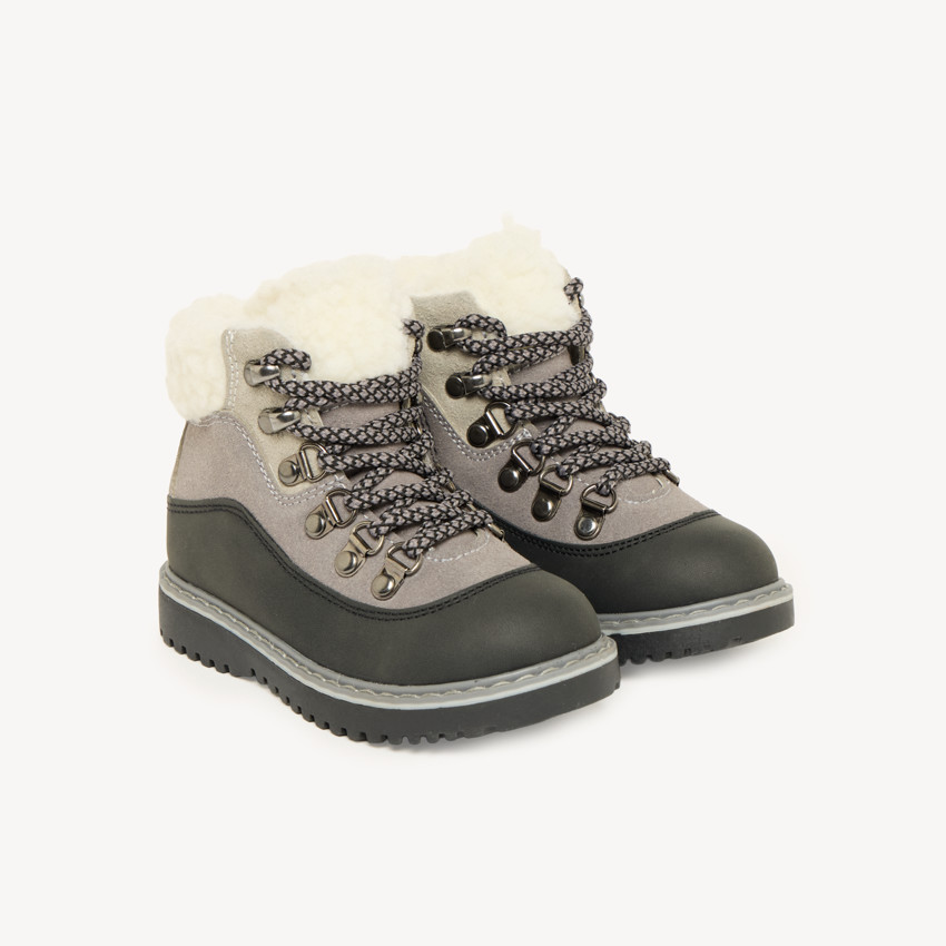 Bottillons garçon à lacets et zip avec empiècement moumoutte 