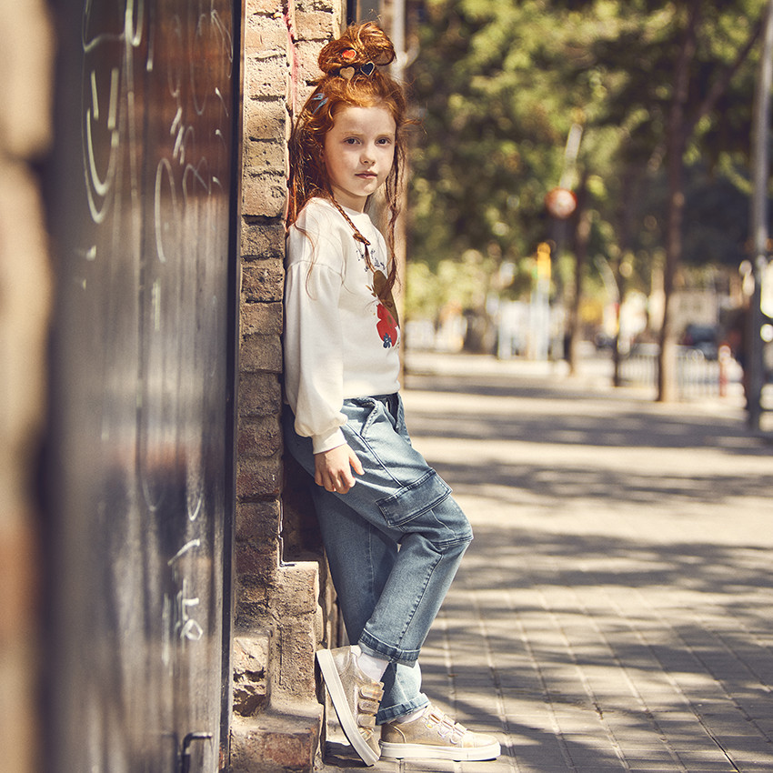 Sweat oversize en molleton printé et brodé pour fille 