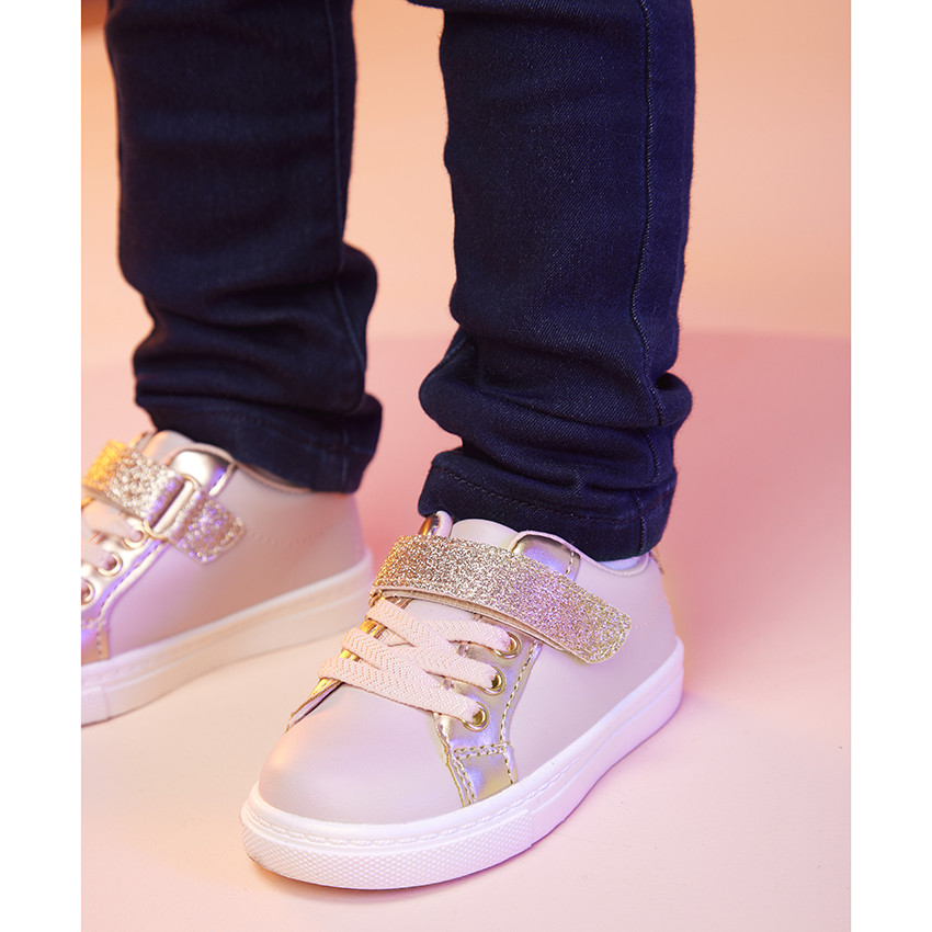 Baskets basses à scratch métallisées et pailletées pour bébé fille 
