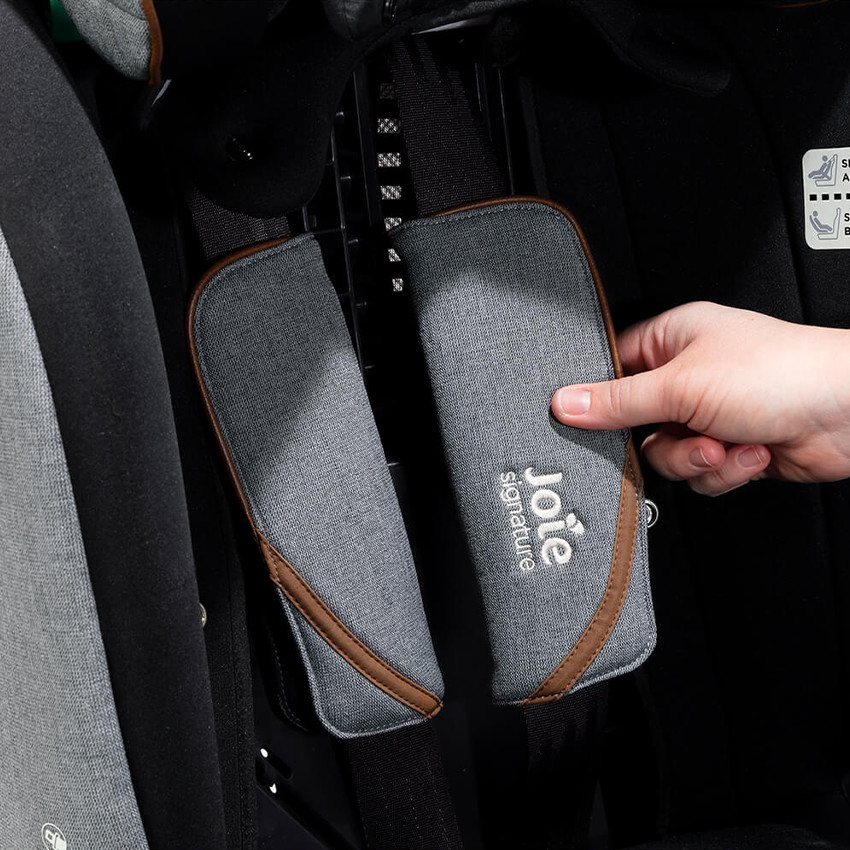 Siège-auto i-Size signature i-Spin Grow carbon 