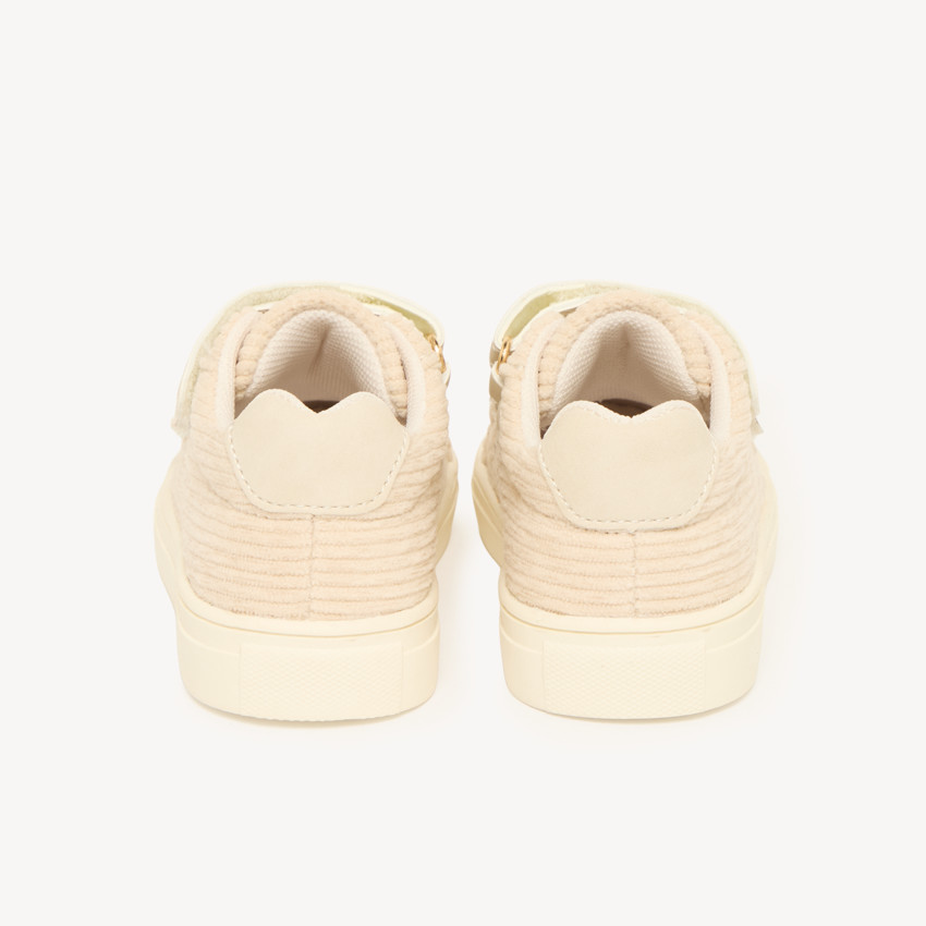 Baskets basses fille en velours avec fermeture velcro 