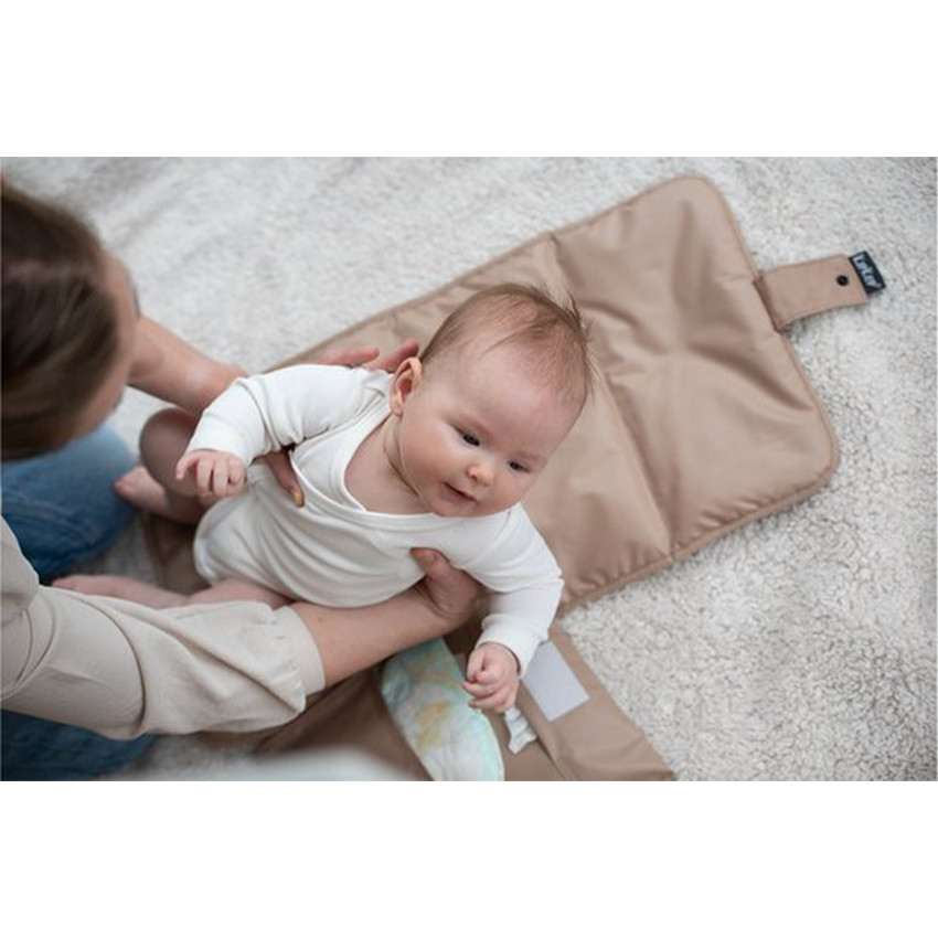 Matelas à langer + étui napper à couches Coffee 