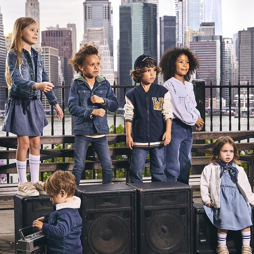 Chemise manches longues en toile avec empiècement volanté pour fille  