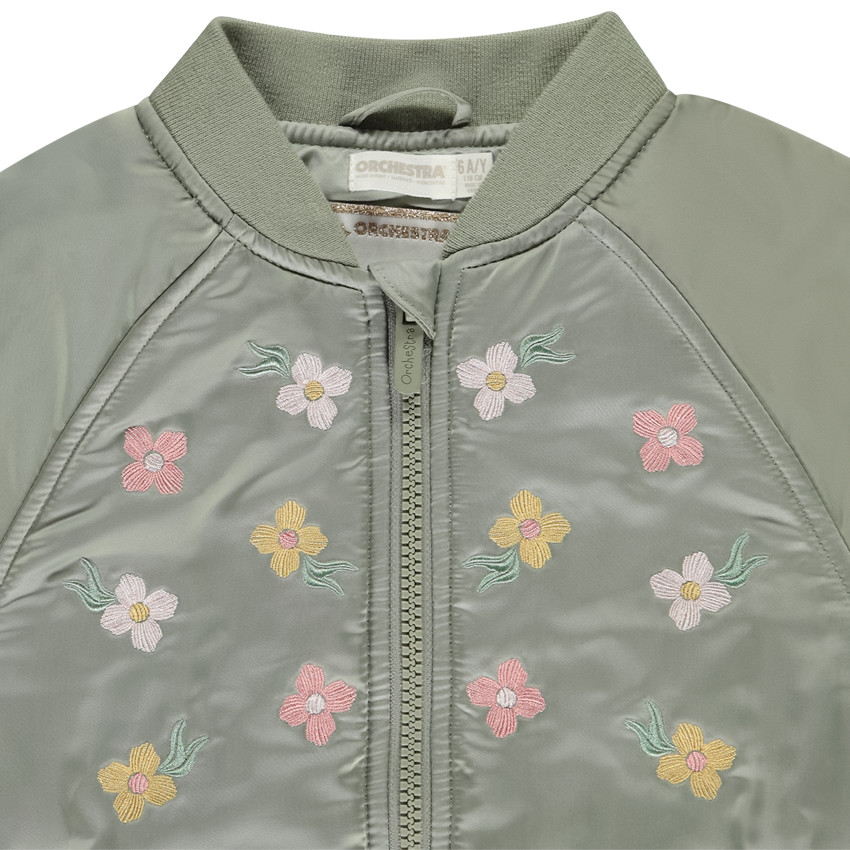 Meisjes bomberjack in satijnen stof met geborduurde details 