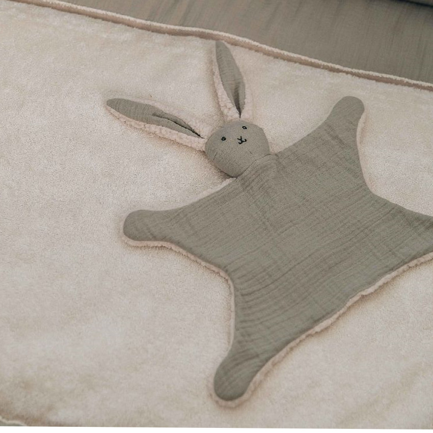 Doudou lapin avocado 