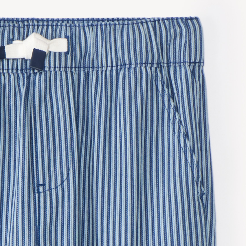 Baggy jongensbroek van gestreepte stof 