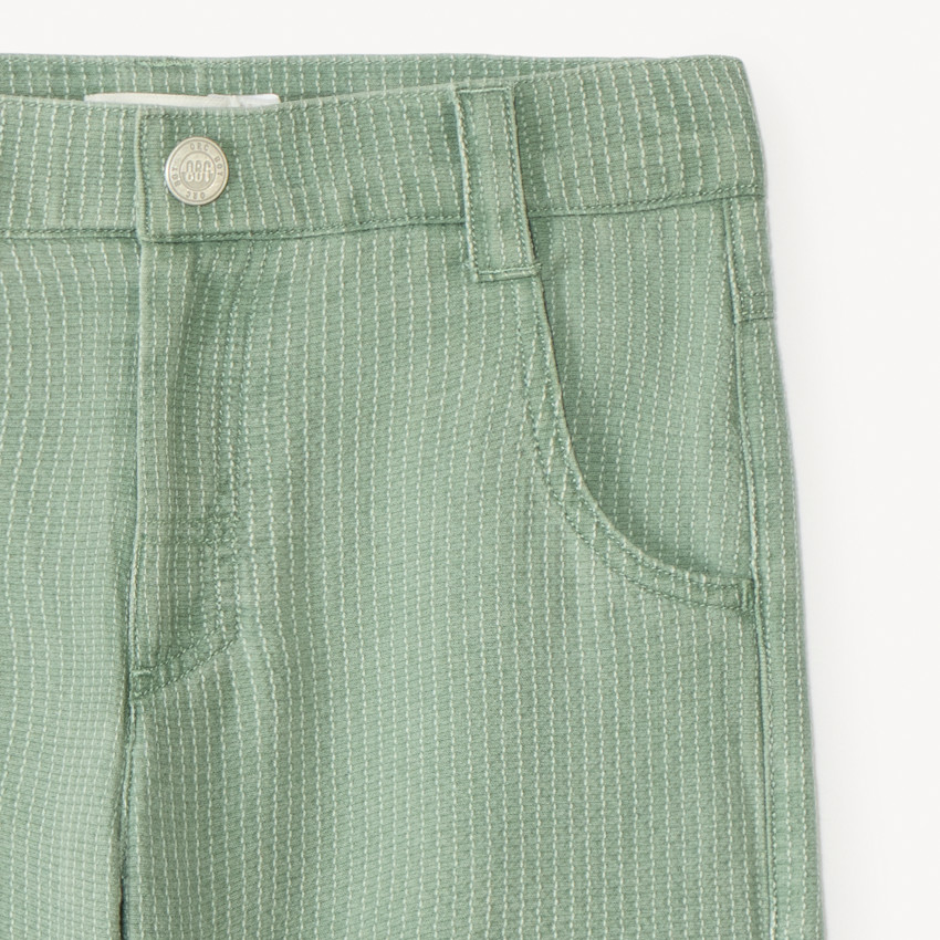 Bermuda en toile texturée effet rayé garçon 